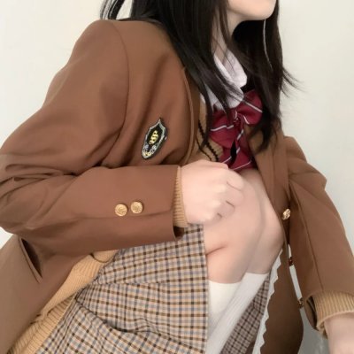 玻璃牢房